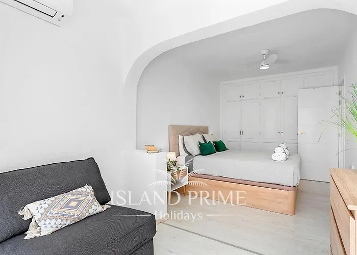 Appartement Seaviews Garden With Palms In Club Sc171