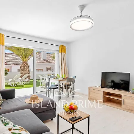 Daire Seaviews Garden With Palms In Club Sc171