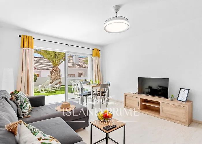 Apartamento Seaviews Garden With Palms In Club Sc171